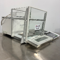 Mettler Toledo AT261 DeltaRange Analytical Balances image 0